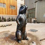 бронзовой скульптуры «Суслик-Учёный» в фабрике YouFine